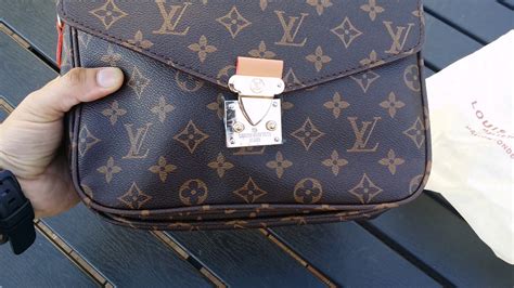 best replica louis vuitton handbags plicas louis vuitton hand bags|Louis Vuitton pochette dupe.